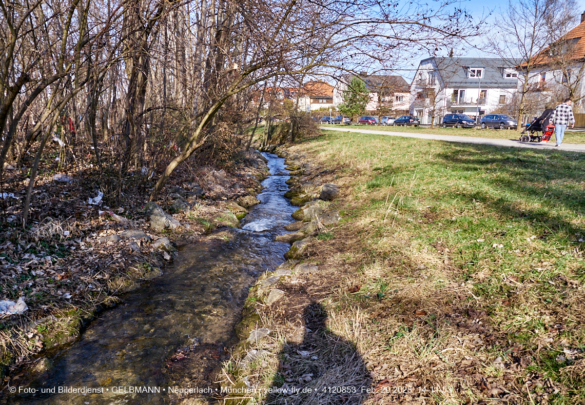 20.20.2023 - der 'verschwundene' Hachinger Bach in Berg am Laim